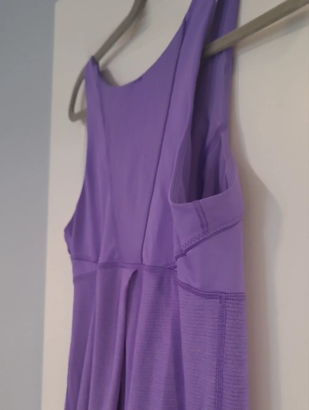 lululemon athletica Purple Scoop Workout Tank Medium